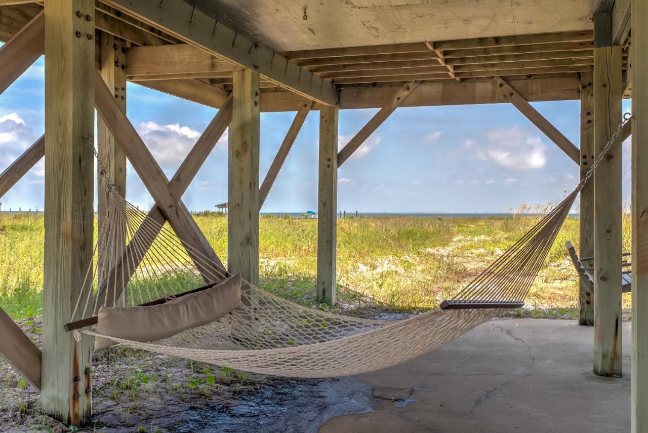 Saltaire - Pet Friendly! Amazing Wrap Around Porch - Steps From The Bay And A Short Walk To The Gulf Home Dauphin Island Exterior photo