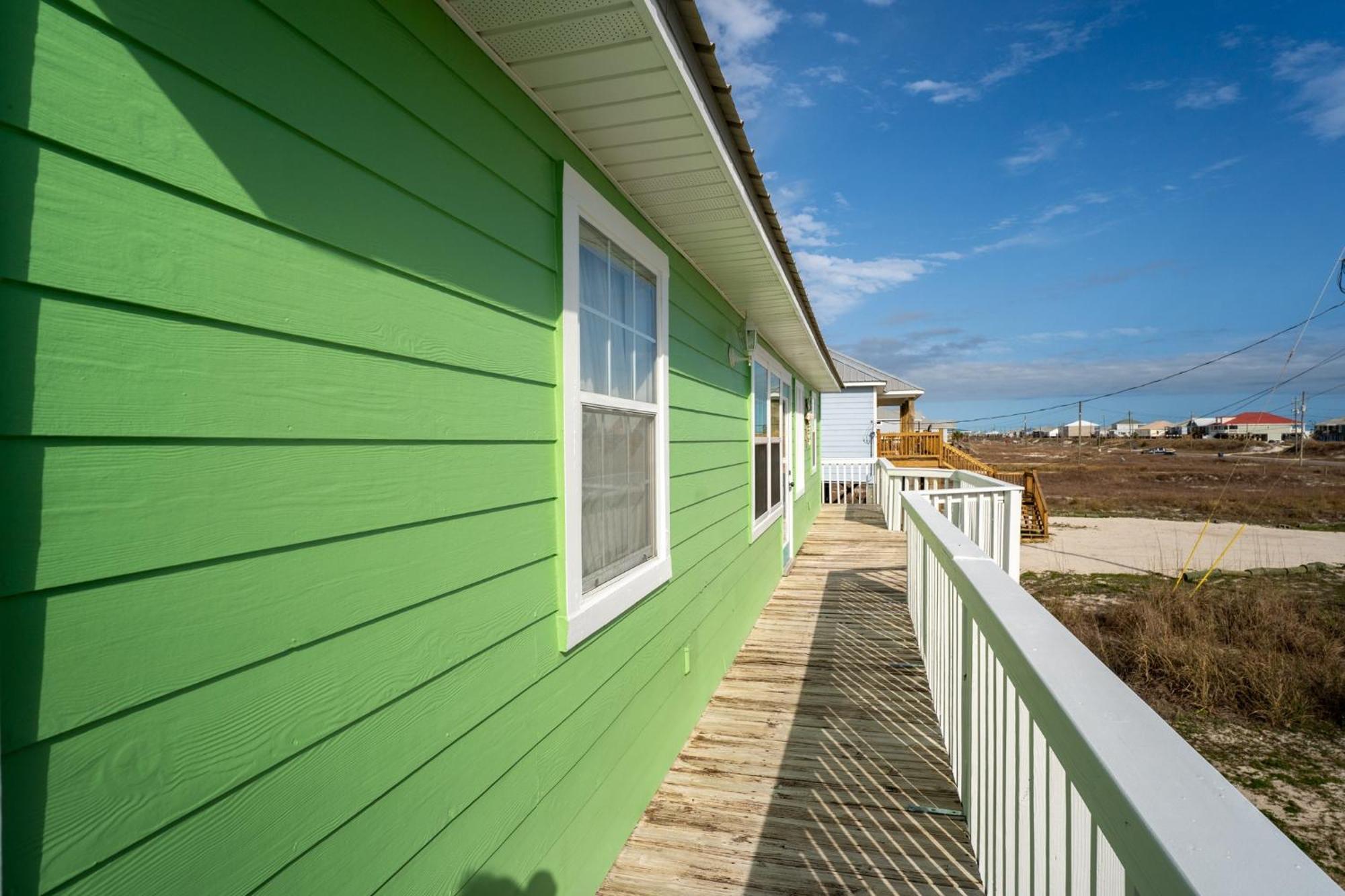 Saltaire - Pet Friendly! Amazing Wrap Around Porch - Steps From The Bay And A Short Walk To The Gulf Home Dauphin Island Exterior photo