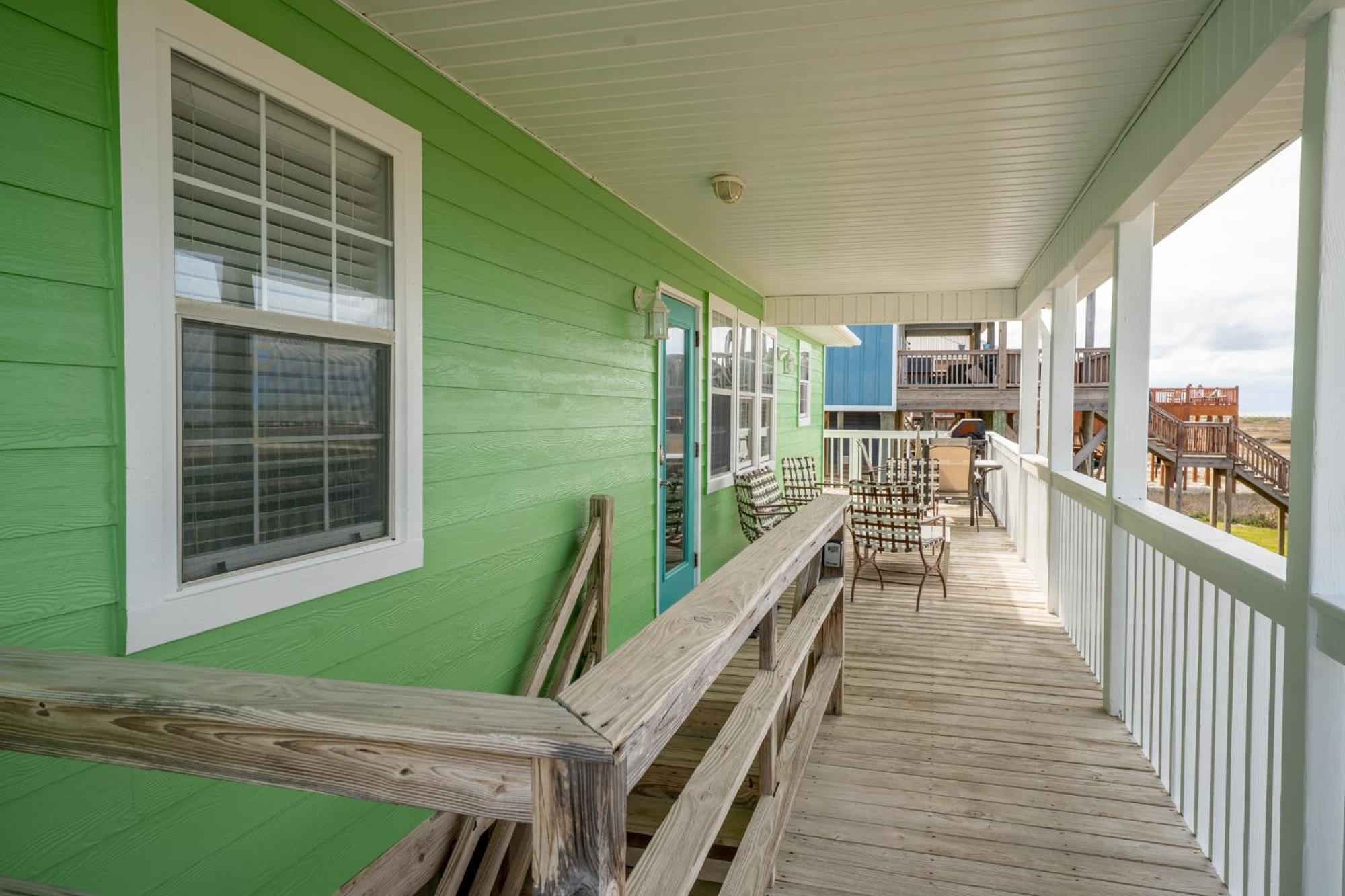 Saltaire - Pet Friendly! Amazing Wrap Around Porch - Steps From The Bay And A Short Walk To The Gulf Home Dauphin Island Exterior photo